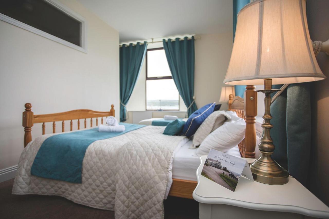 Coach House Lodge Rooms Lahinch Eksteriør bilde